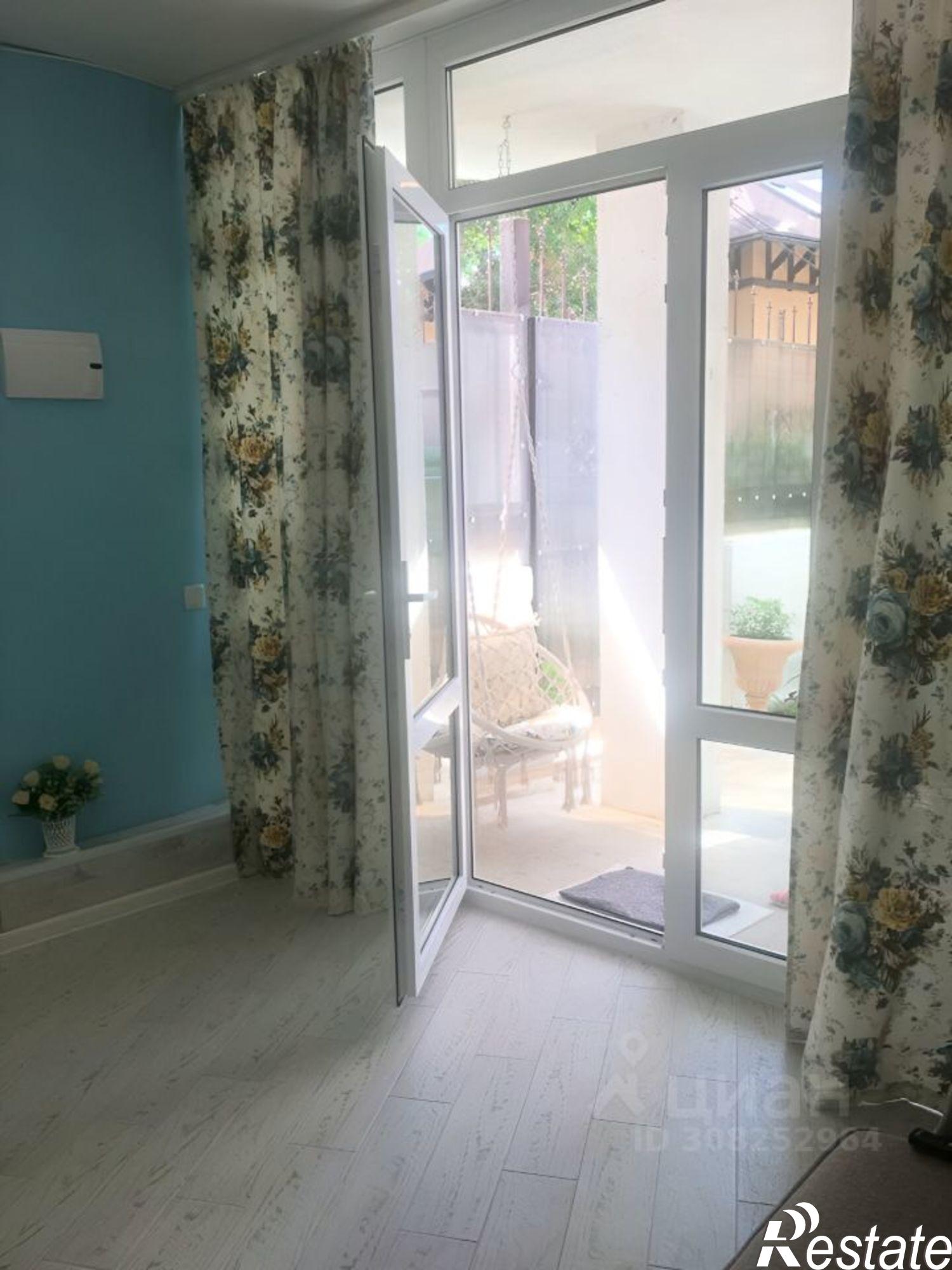 Сдать дачу, дом, коттедж за 19 000 рублей на Севастопольское шоссе, 52Х