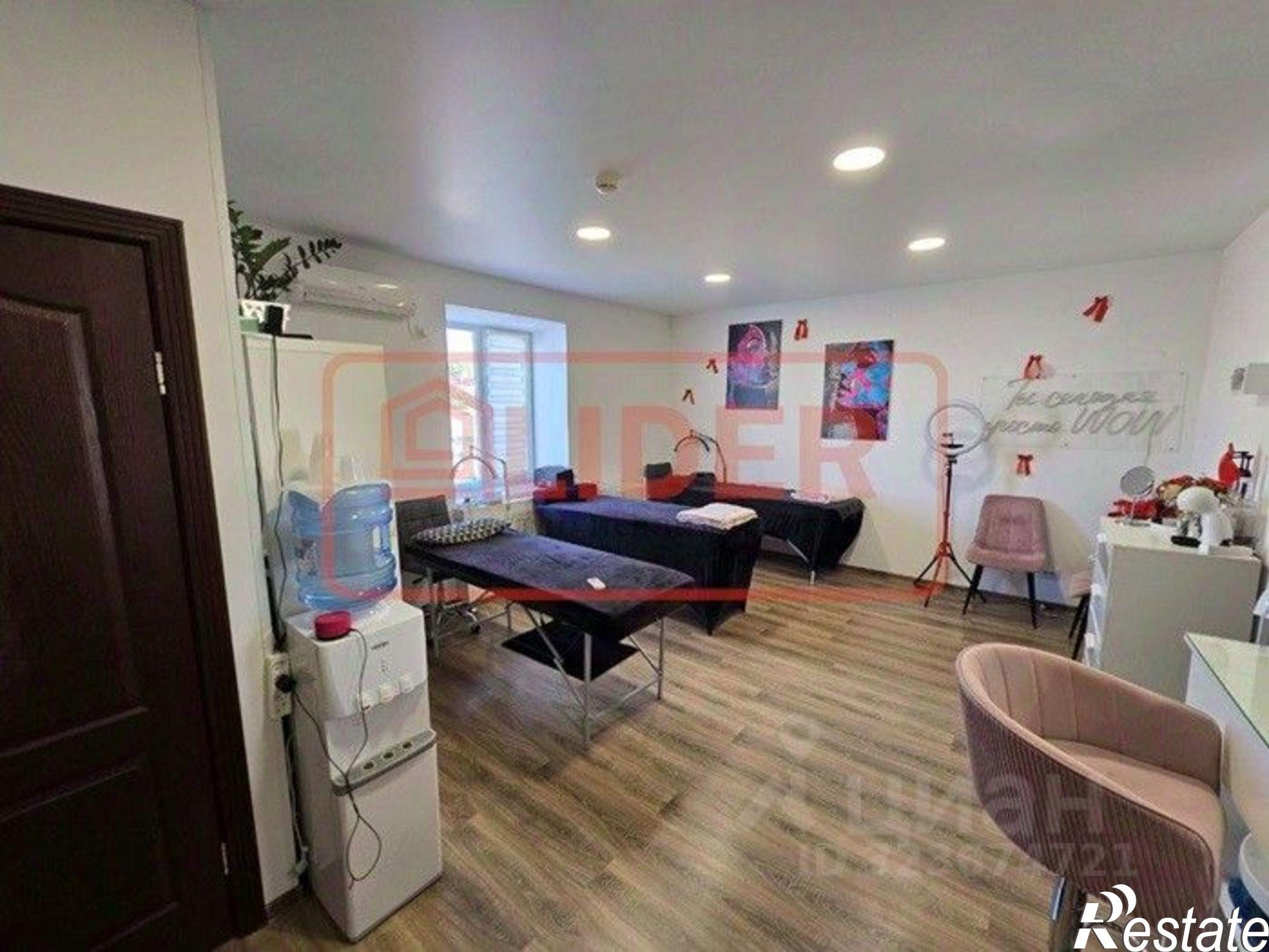 Сдать офис, помещение под офис за 26 000 рублей на ул Частника, 95