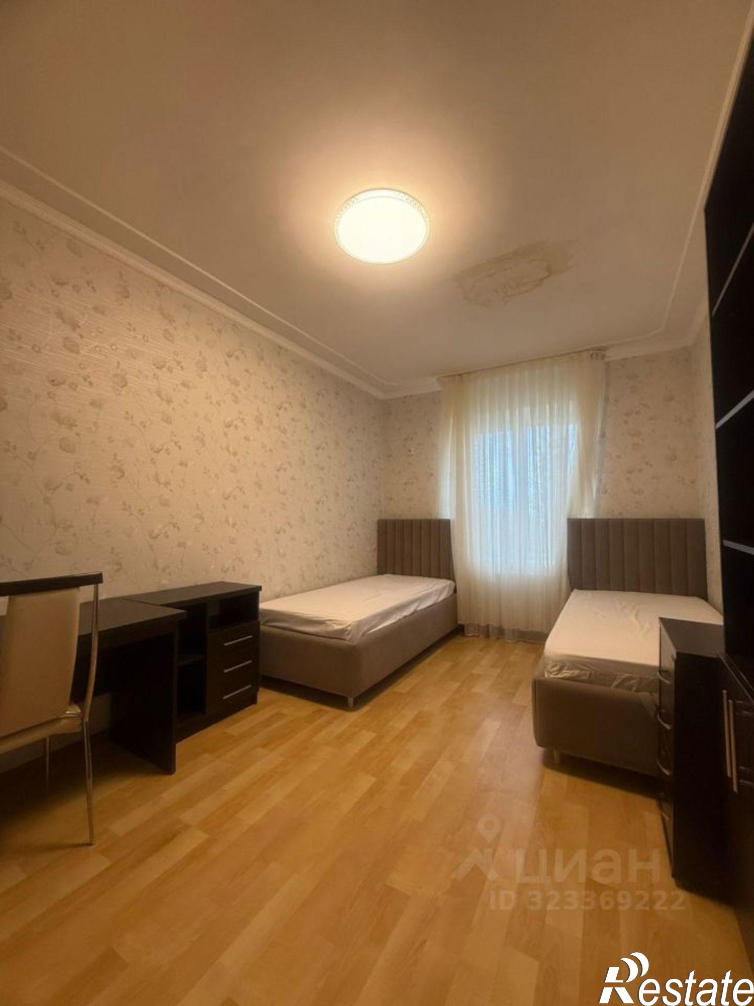 Сдать дачу, дом, коттедж за 50 000 рублей на ул Гагарина, 17