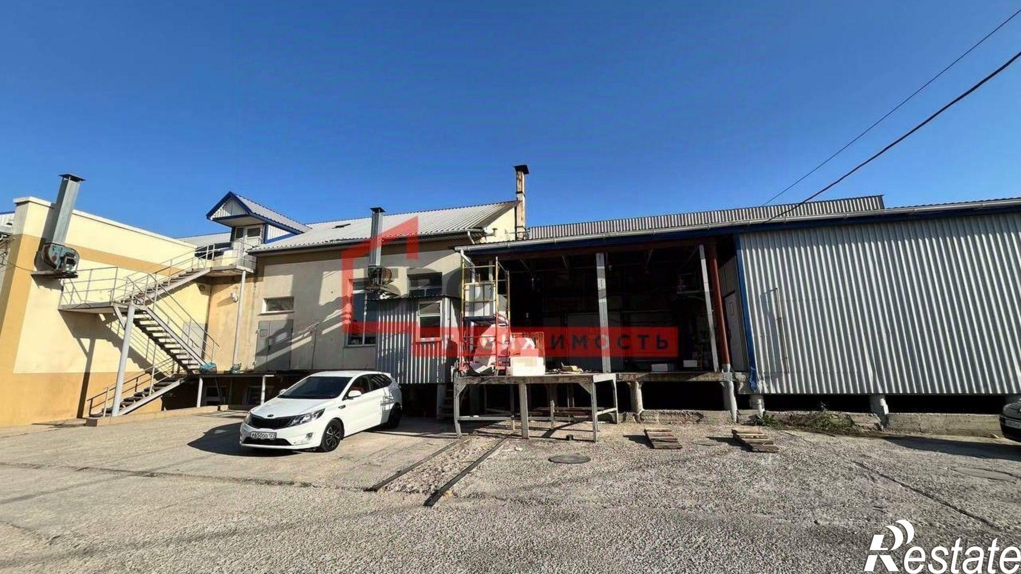 Сдать ОСЗ, отдельно стоящее здание за 250 035 рублей на ул Индустриальная, 15