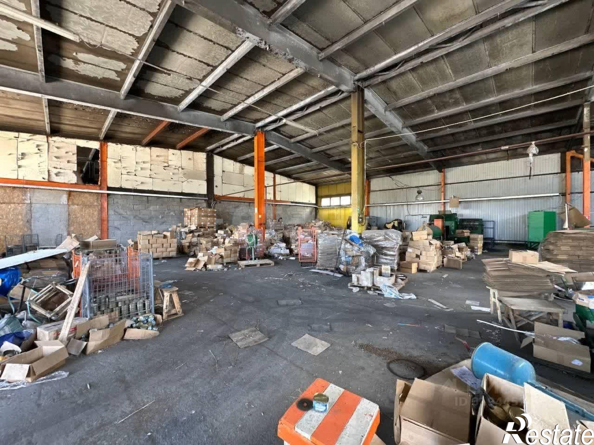 Сдать складское помещение за 203 000 рублей на Симферопольский район