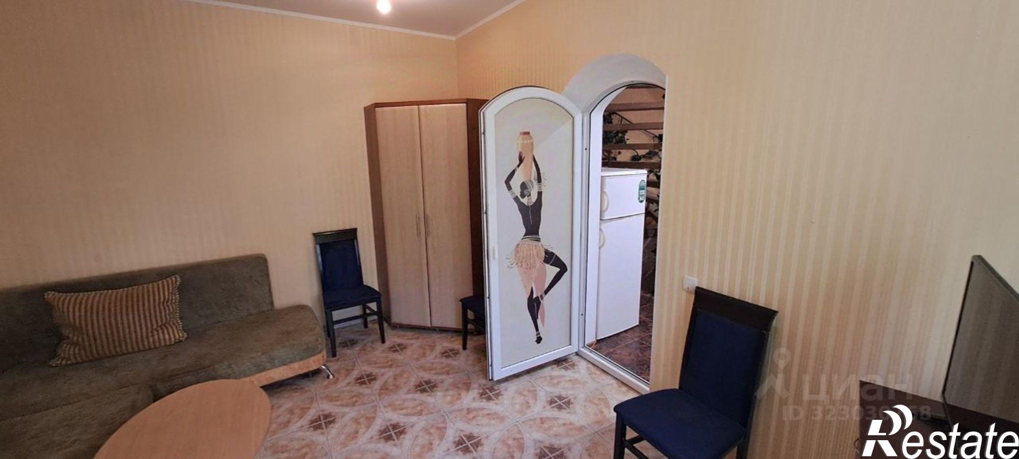 Сдать дачу, дом, коттедж за 90 000 рублей на улица Адмирала Азарова, 39