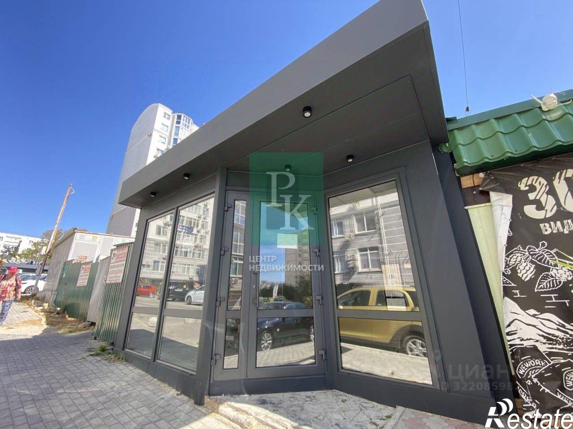 Сдать торговое помещение за 70 001 рублей на проспект Октябрьской Революции, 48А