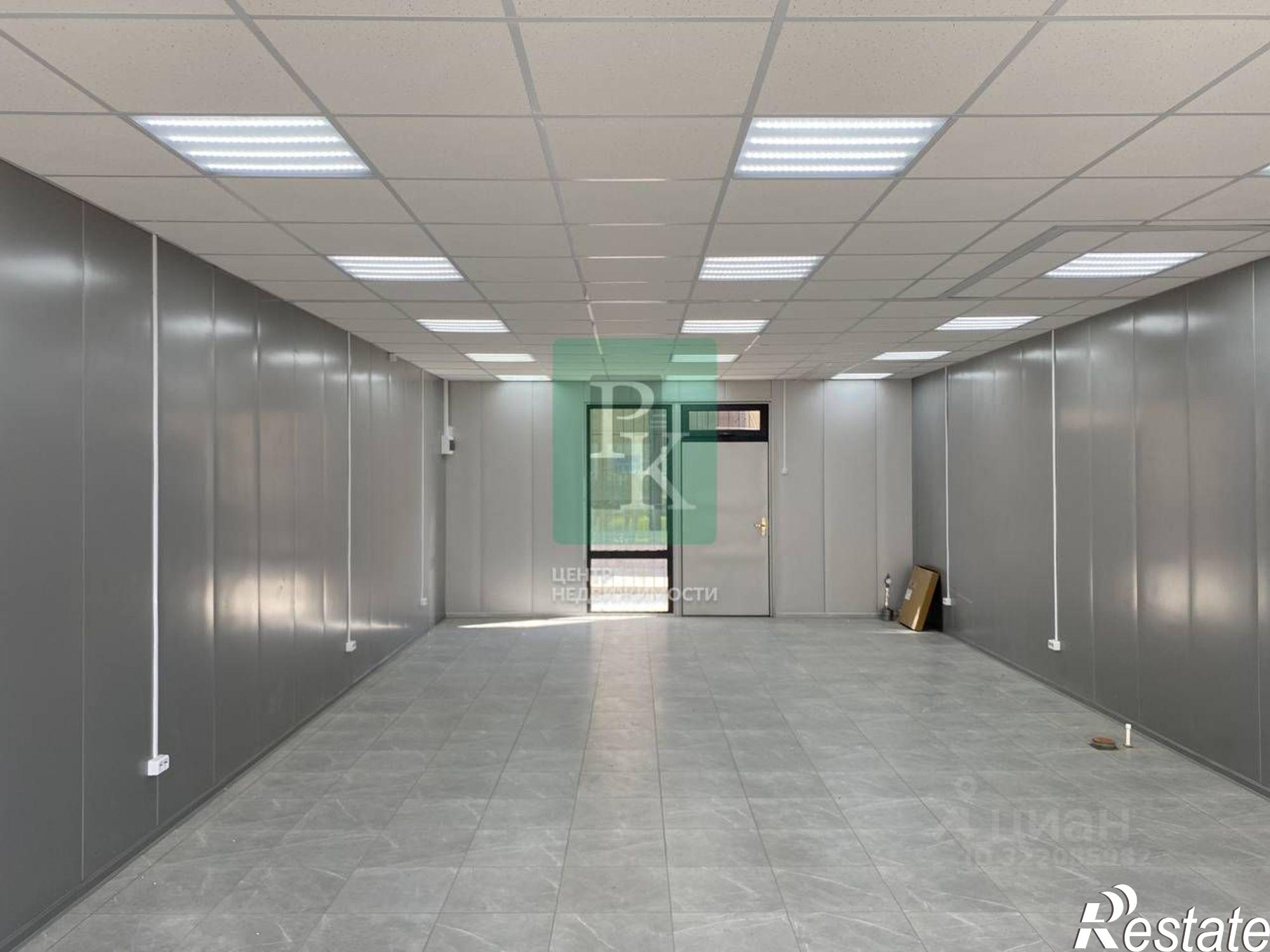 Сдать торговое помещение за 70 001 рублей на проспект Октябрьской Революции, 48А