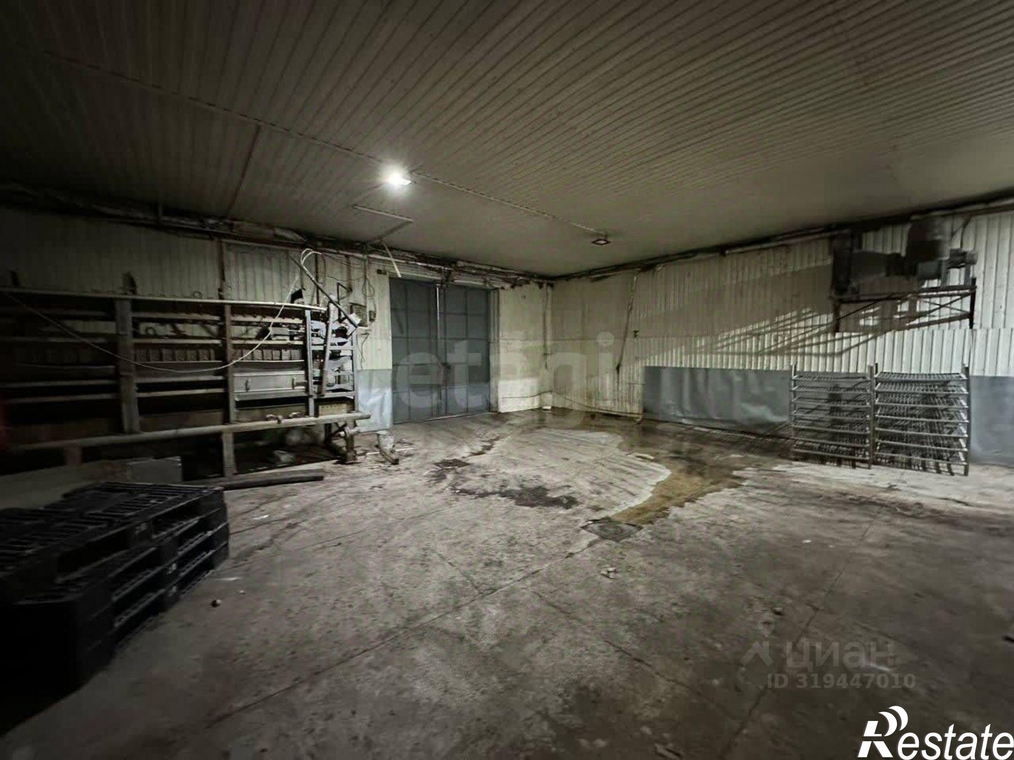 Сдать складское помещение за 27 500 рублей на Симферопольский район