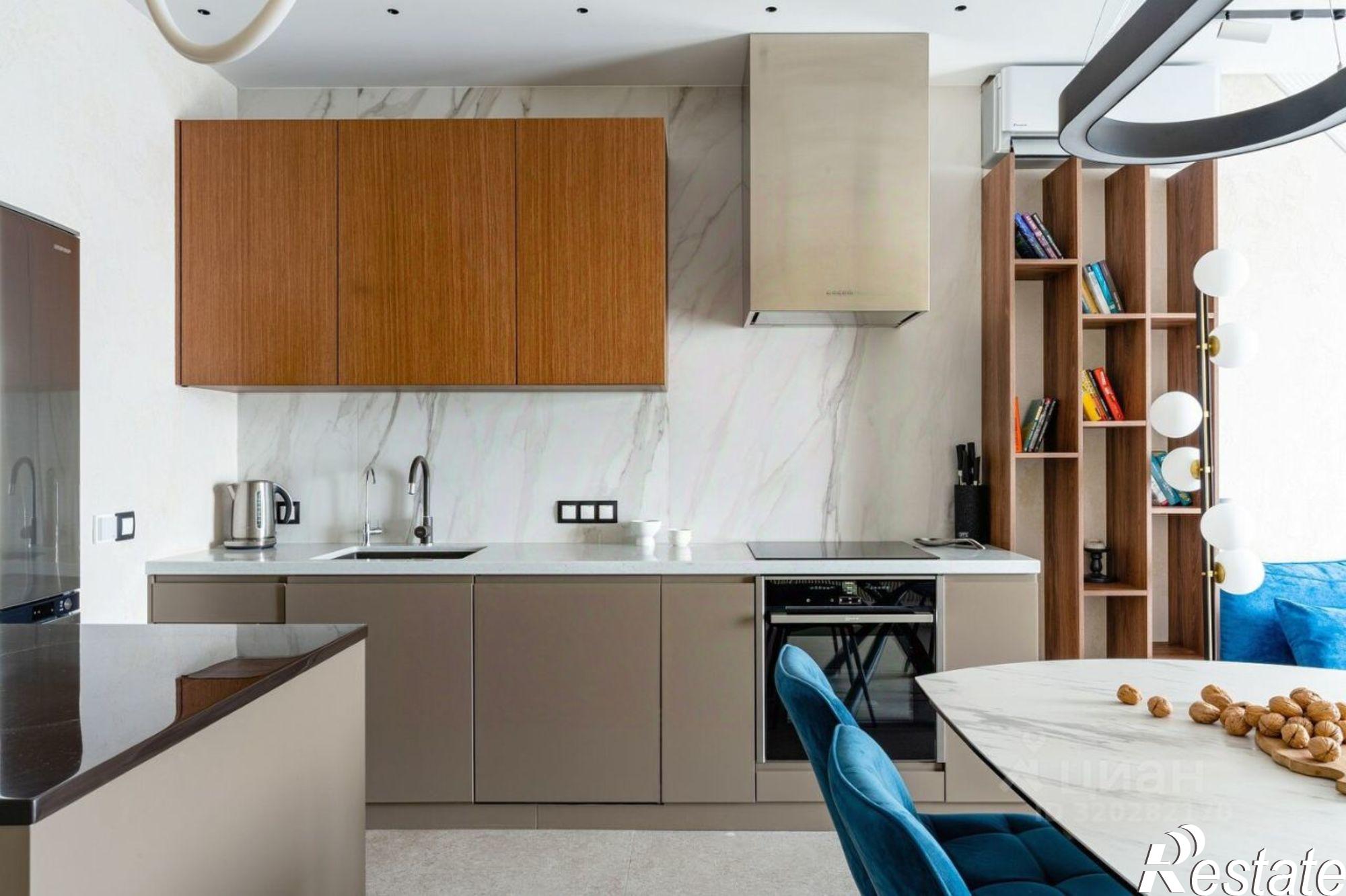 Купить квартиру за 20 400 000 рублей на Прибрежная улица, 1А