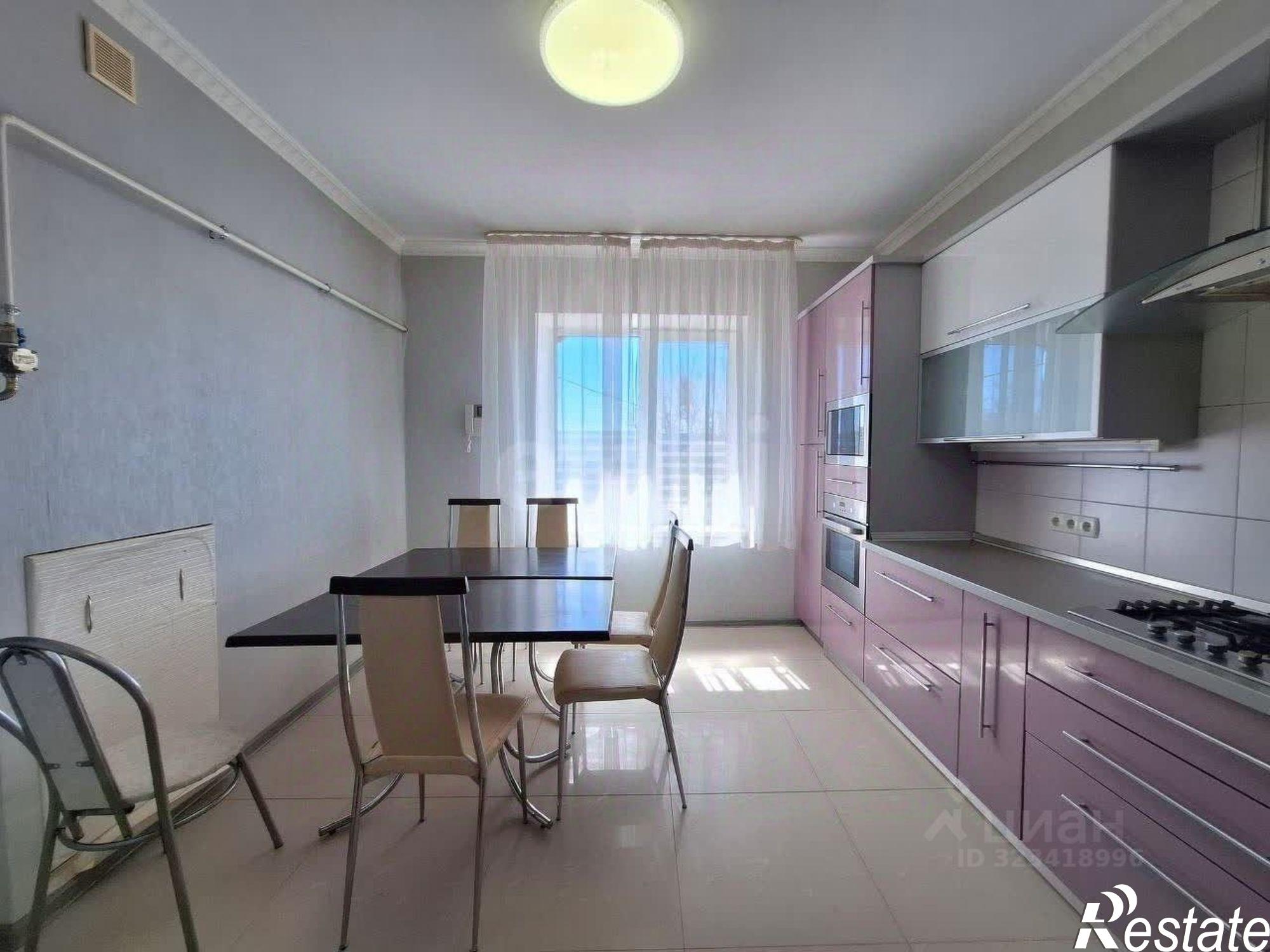 Сдать дачу, дом, коттедж за 55 000 рублей на ул Гагарина, 17