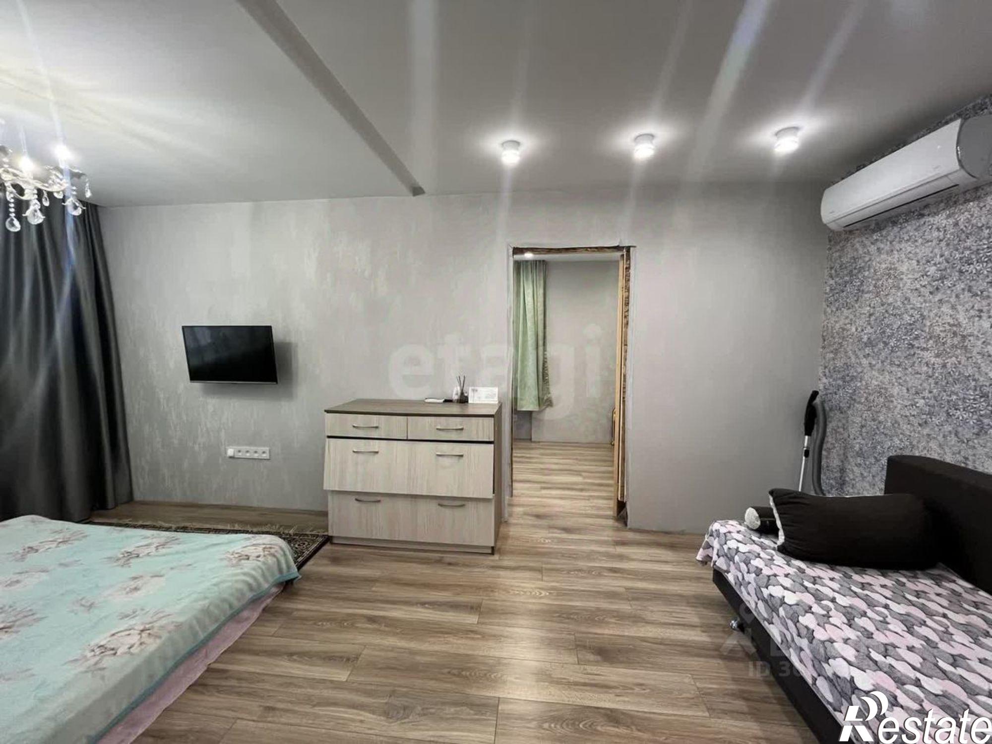 Купить квартиру за 9 000 000 рублей на Строительная улица, 19