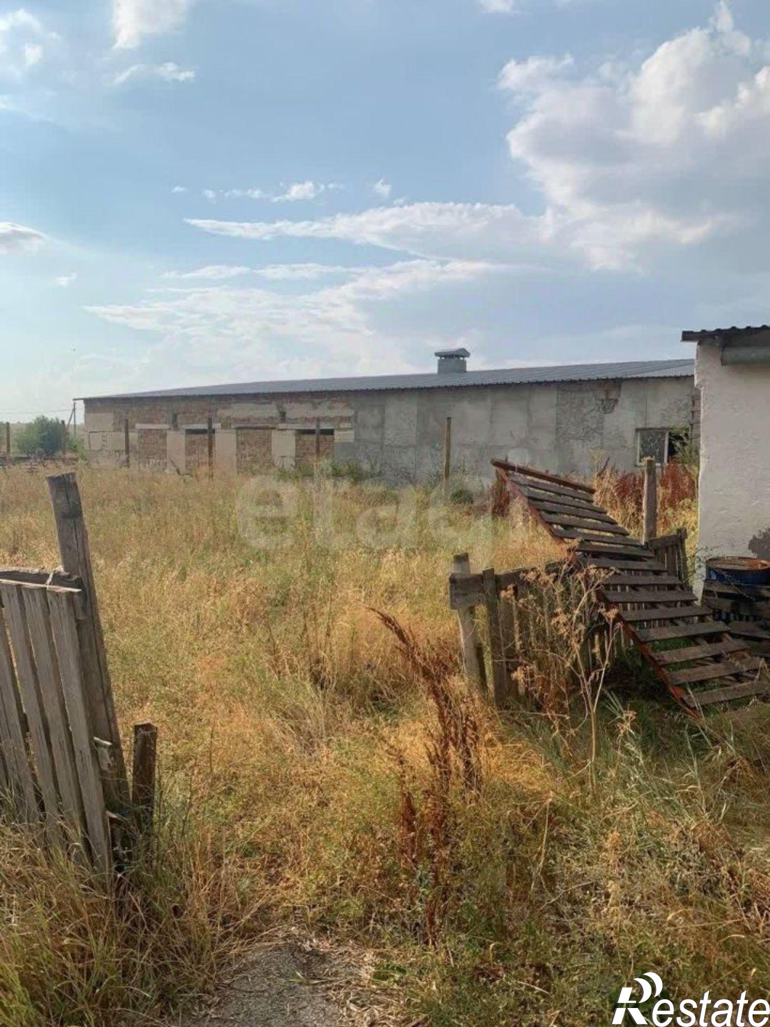 Купить складское помещение за 18 995 500 рублей на Белогорский район