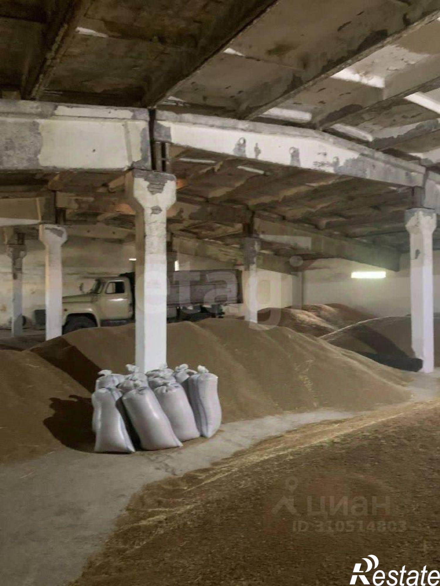 Купить складское помещение за 18 995 500 рублей на Белогорский район