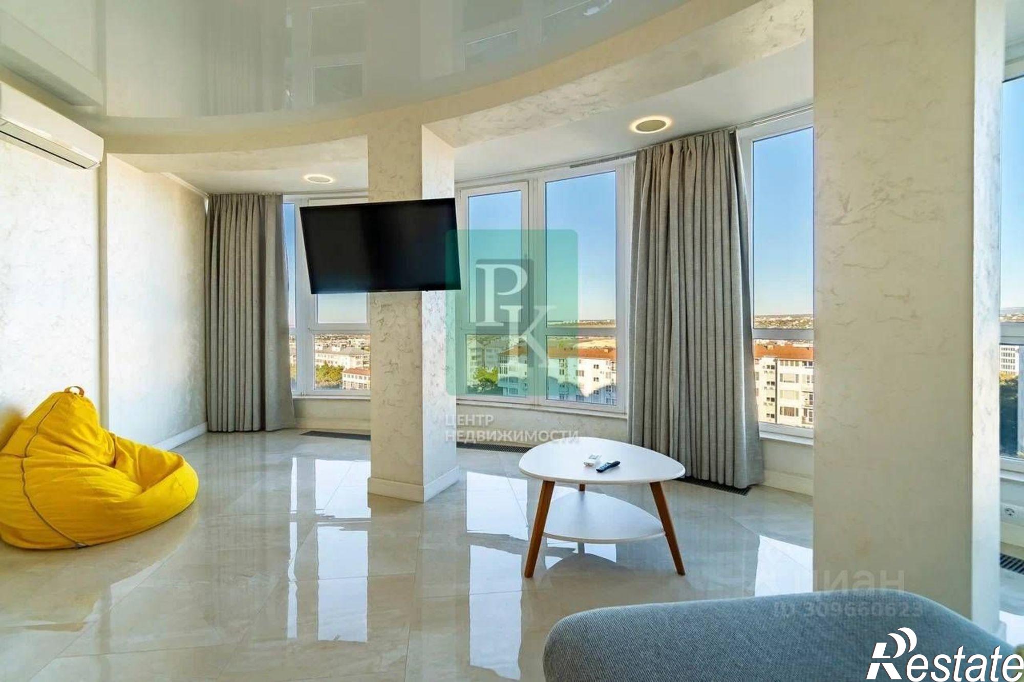 Купить квартиру за 20 000 000 рублей на проспект Генерала Острякова, 244 к7