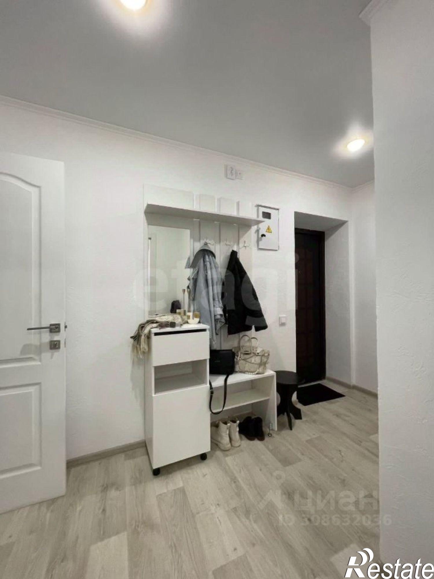 Купить квартиру за 5 900 000 рублей на ул Лобозова, 1