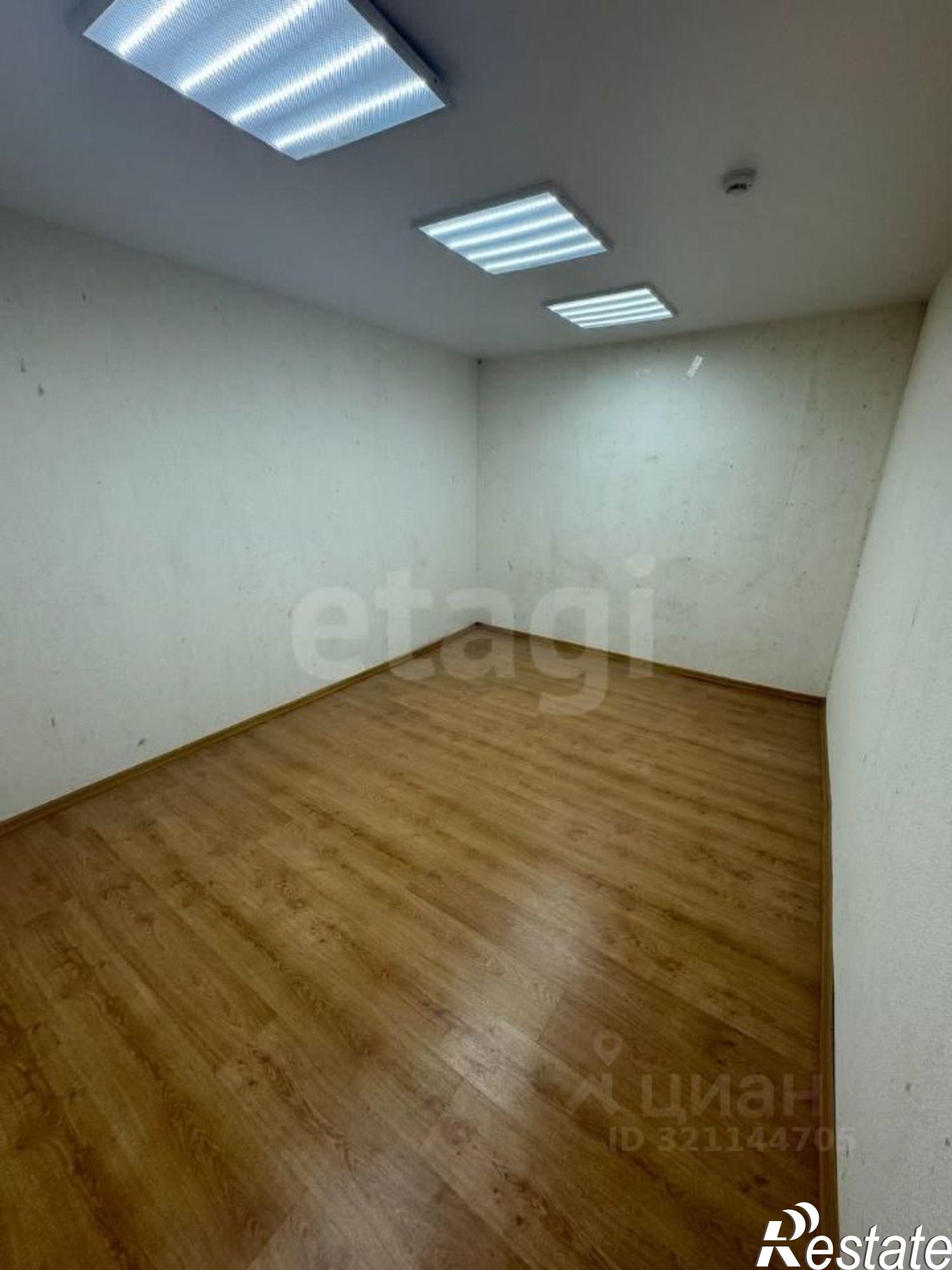 Купить помещение свободного назначения за 15 964 900 рублей на Белогорский район