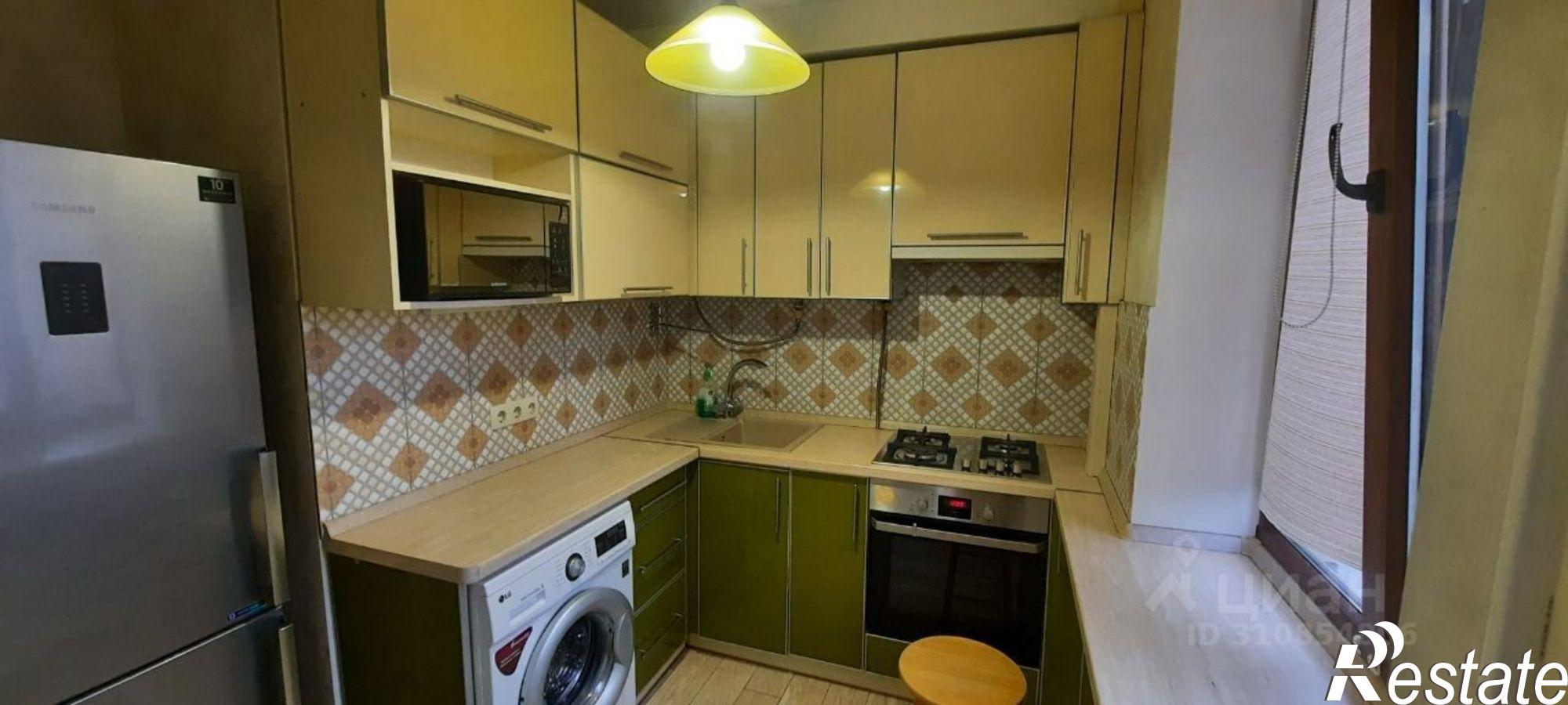 Купить квартиру за 10 990 000 рублей на улица Хрусталёва, 53