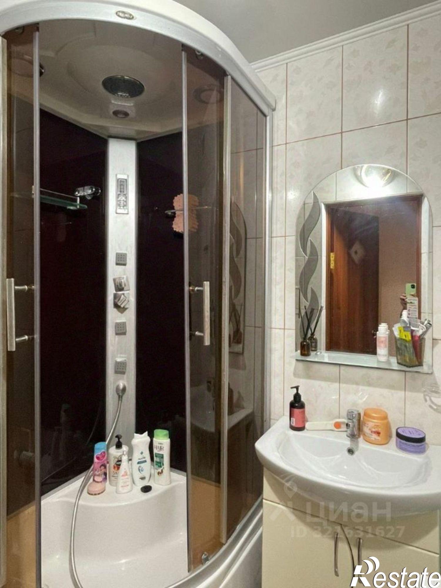 Купить квартиру за 4 300 000 рублей на кв-л Строителей, 11