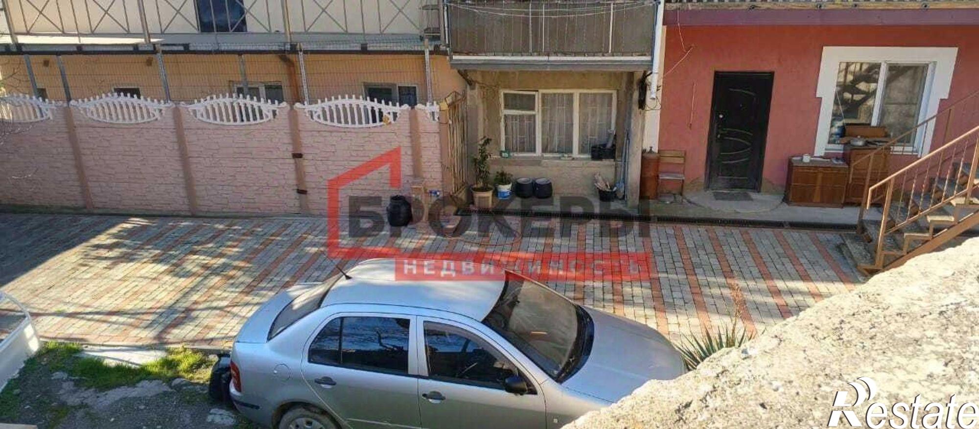 Купить квартиру за 25 000 000 рублей на улица Левитана, 9