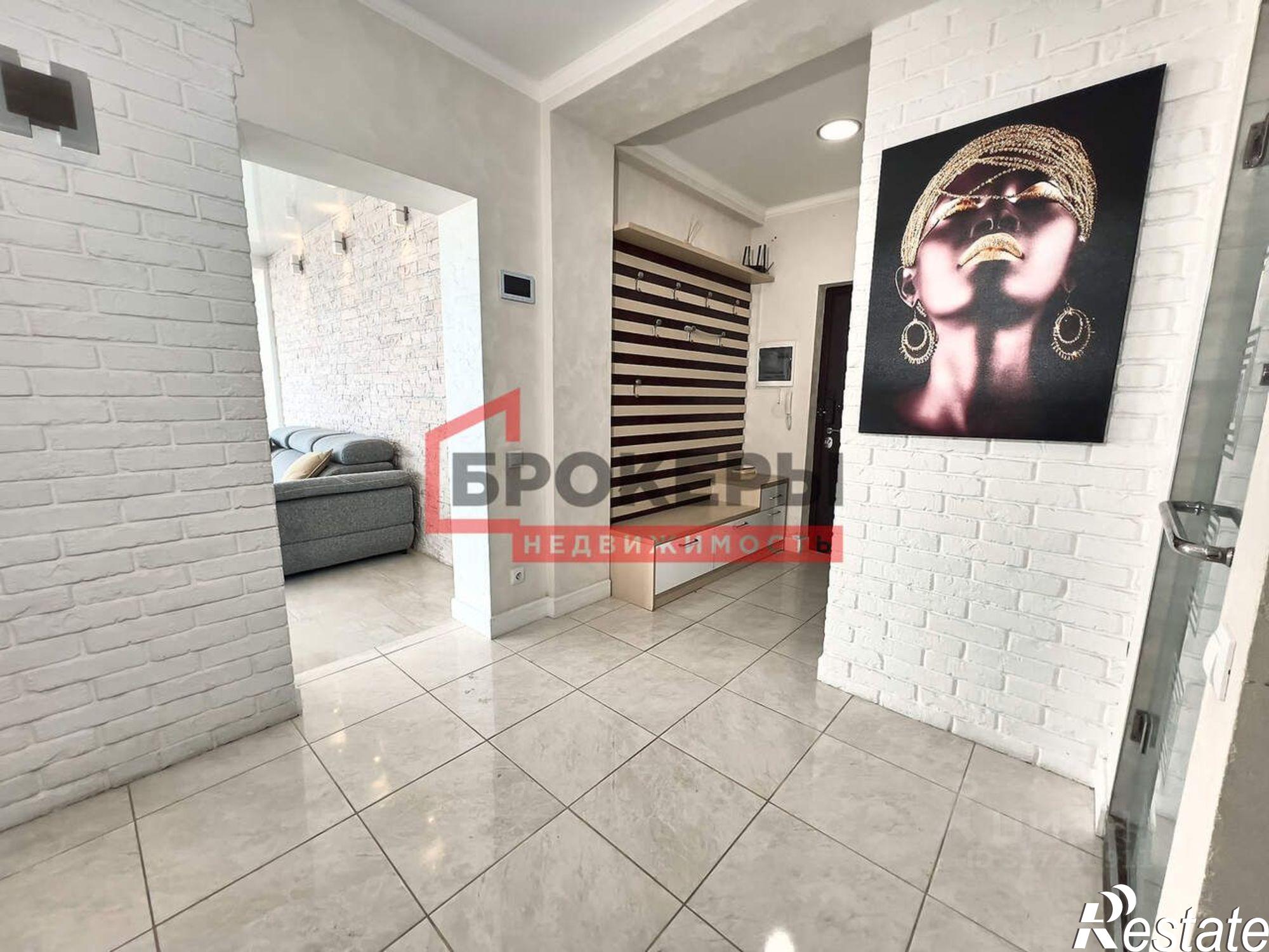 Купить квартиру за 19 970 000 рублей на проспект Генерала Острякова, 244 к7