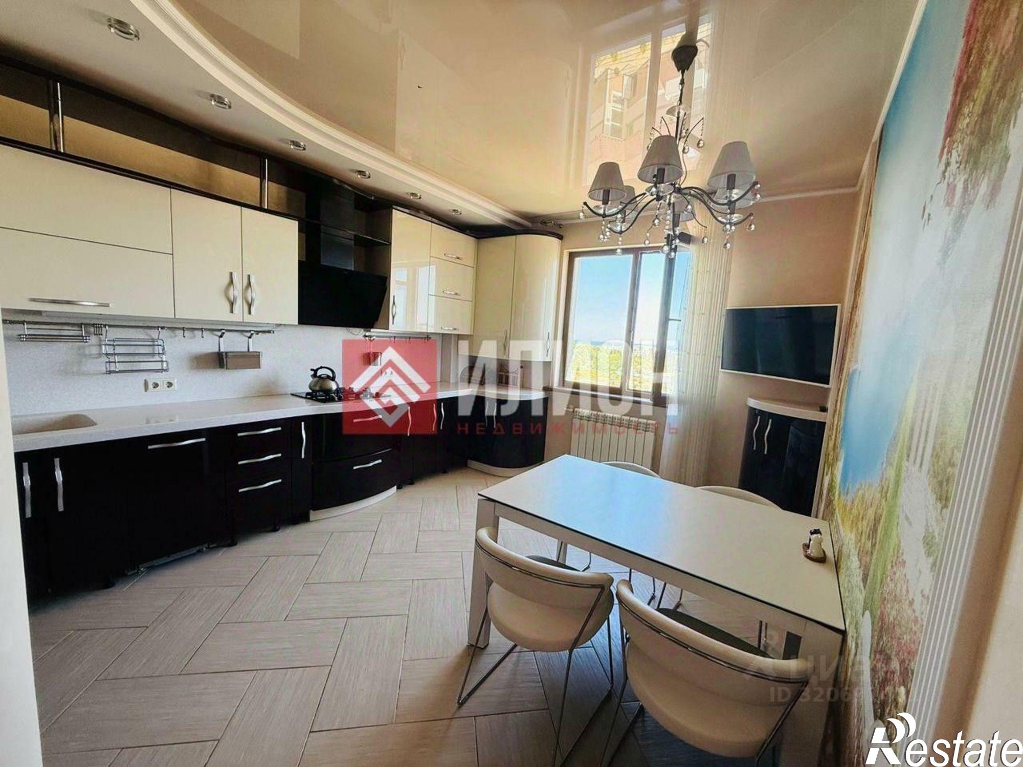 Купить квартиру за 20 400 000 рублей на Античный пр-кт, 12