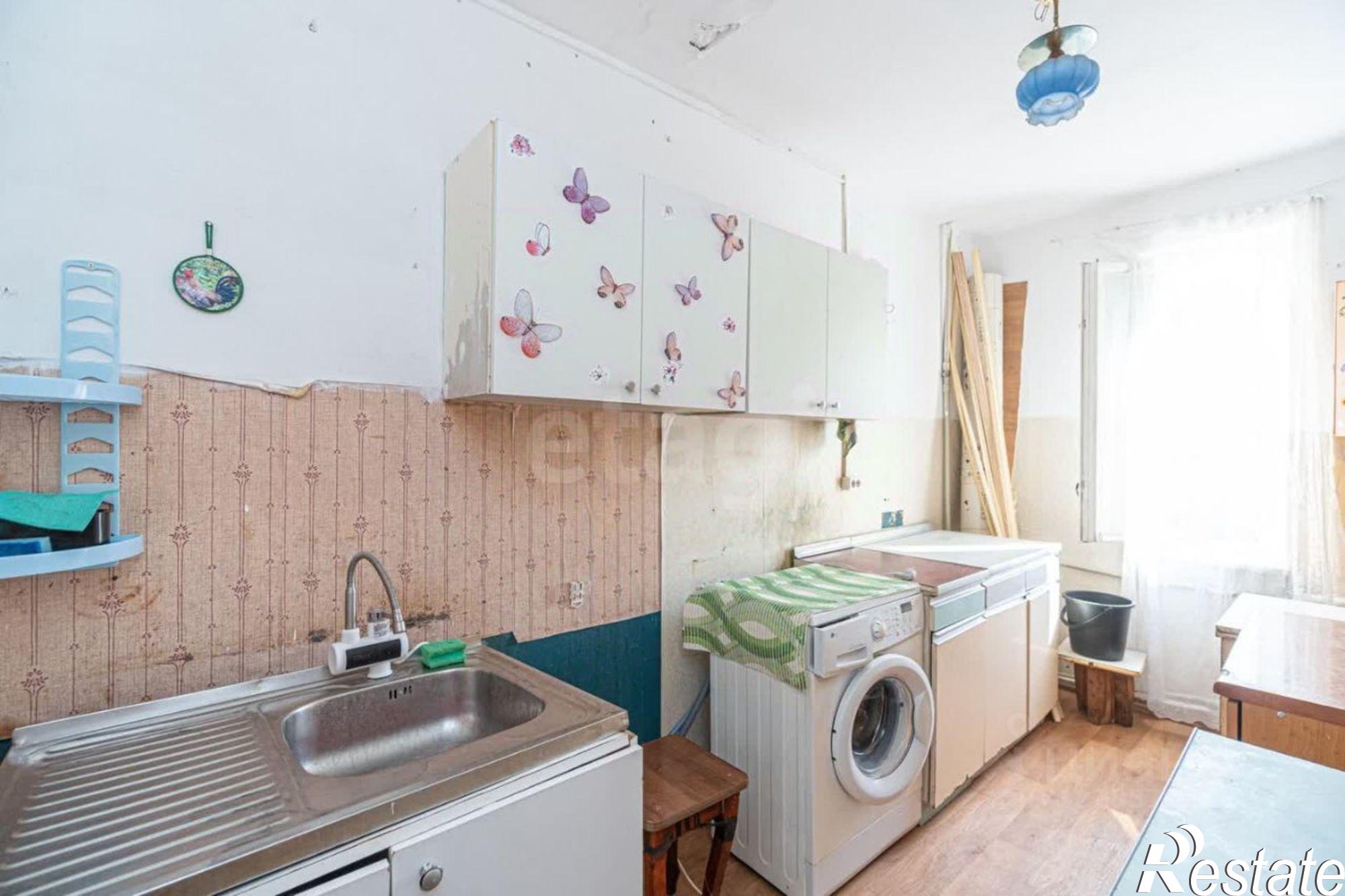 Купить комнату за 2 650 000 рублей на проспект Октябрьской Революции, 56