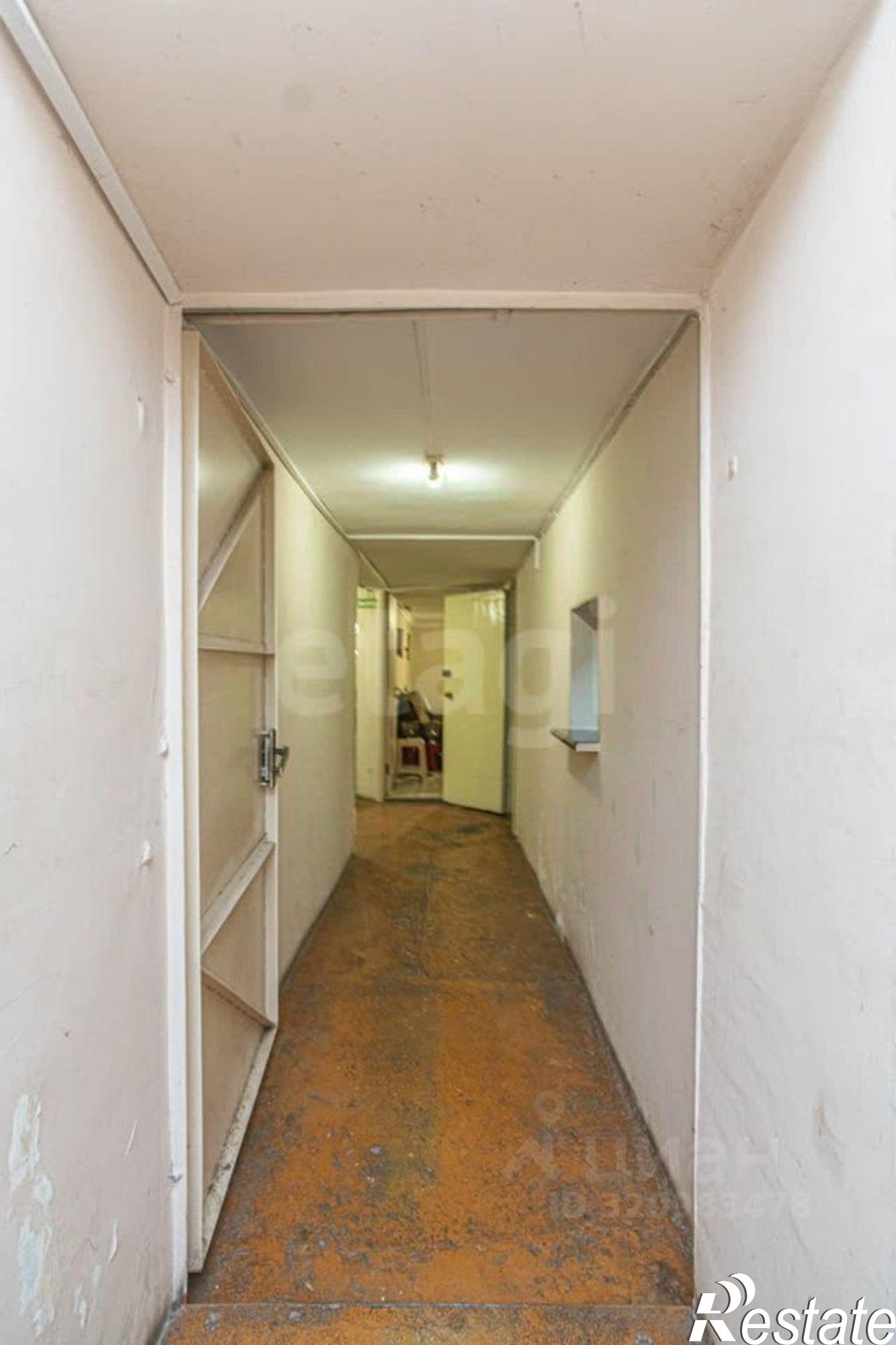 Купить торговое помещение за 23 979 500 рублей на улица Кожанова, 1