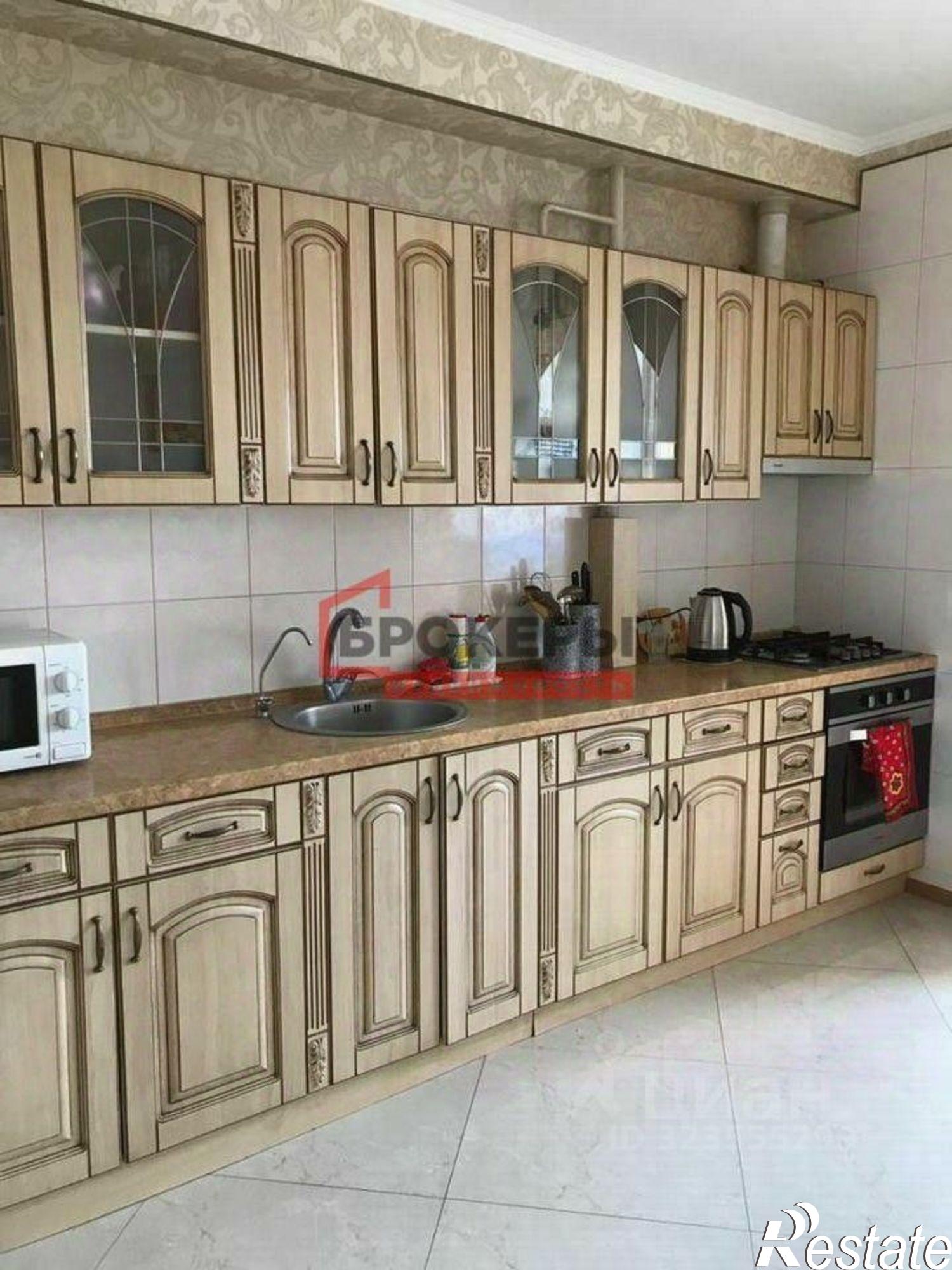 Купить квартиру за 12 000 000 рублей на Маячная улица, 16