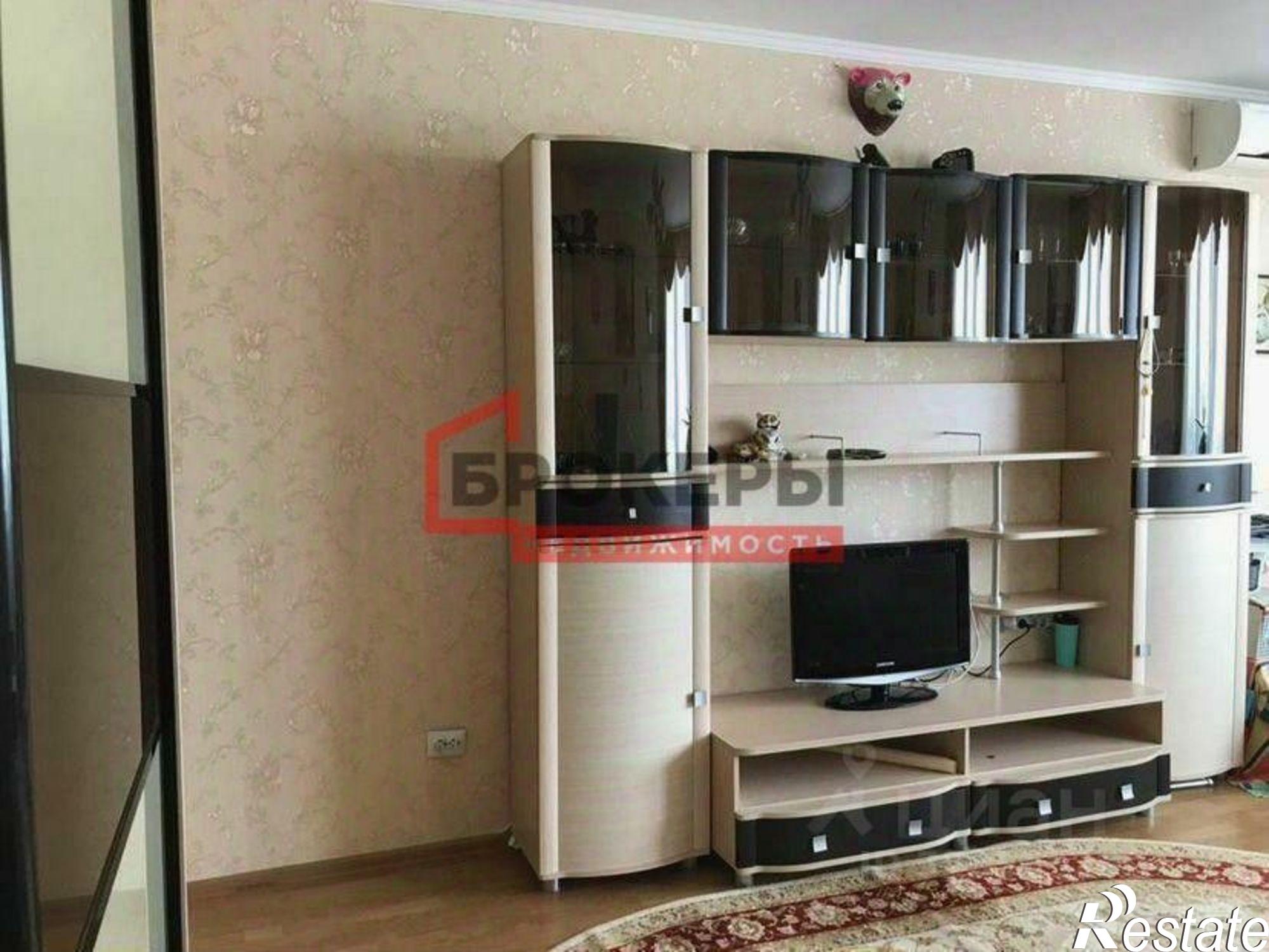 Купить квартиру за 12 000 000 рублей на Маячная улица, 16