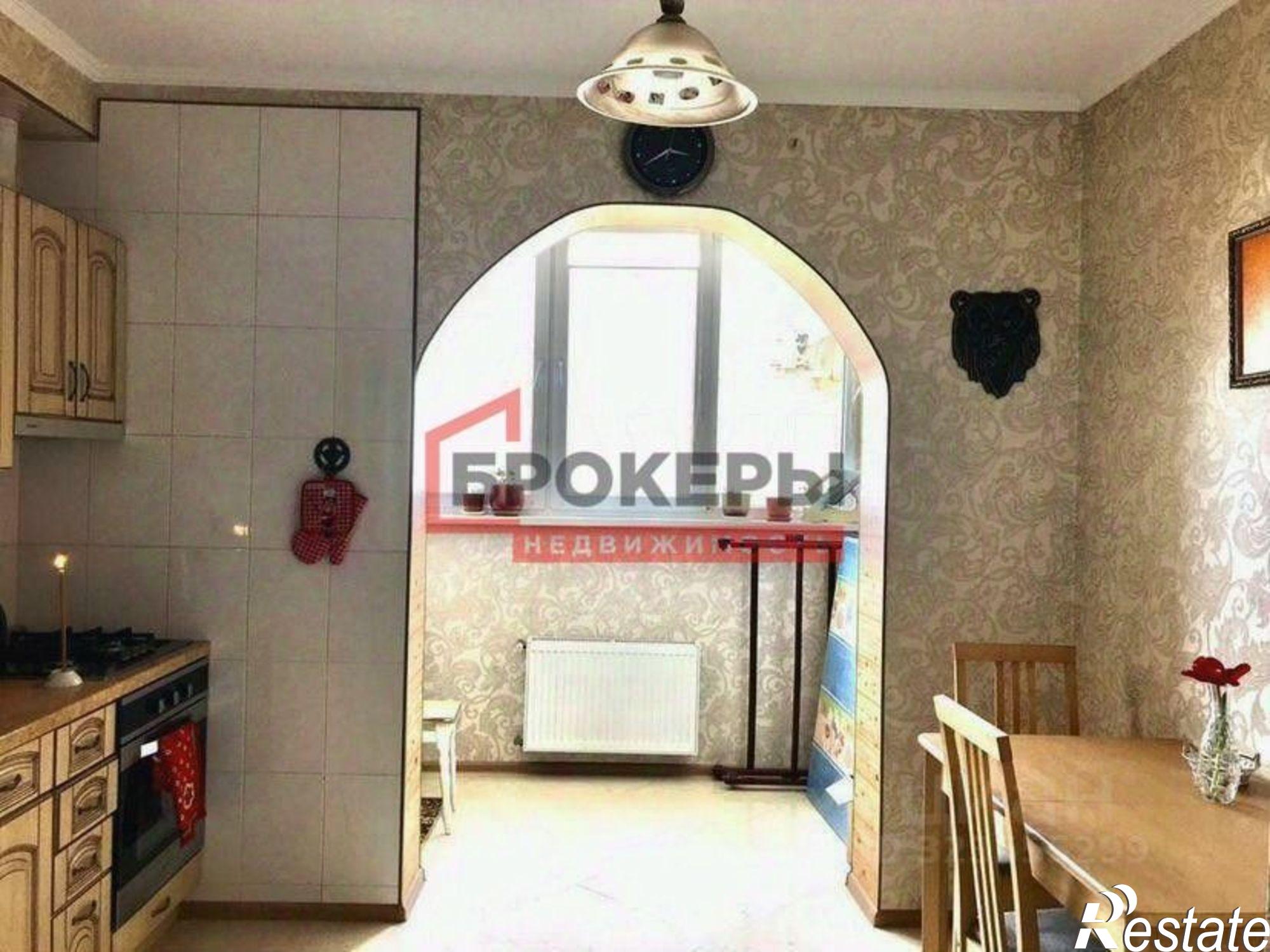 Купить квартиру за 12 000 000 рублей на Маячная улица, 16