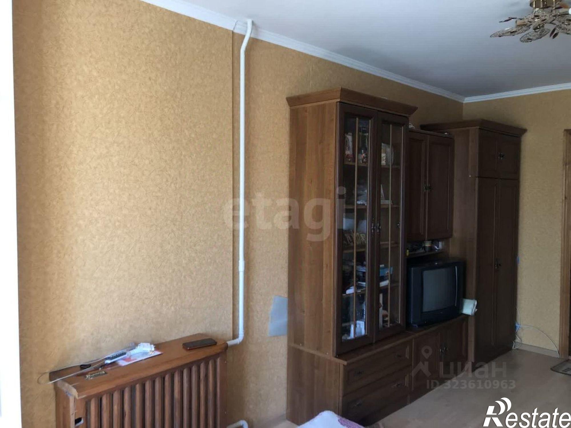 Купить комнату за 2 400 000 рублей на улица Хрусталёва, 163