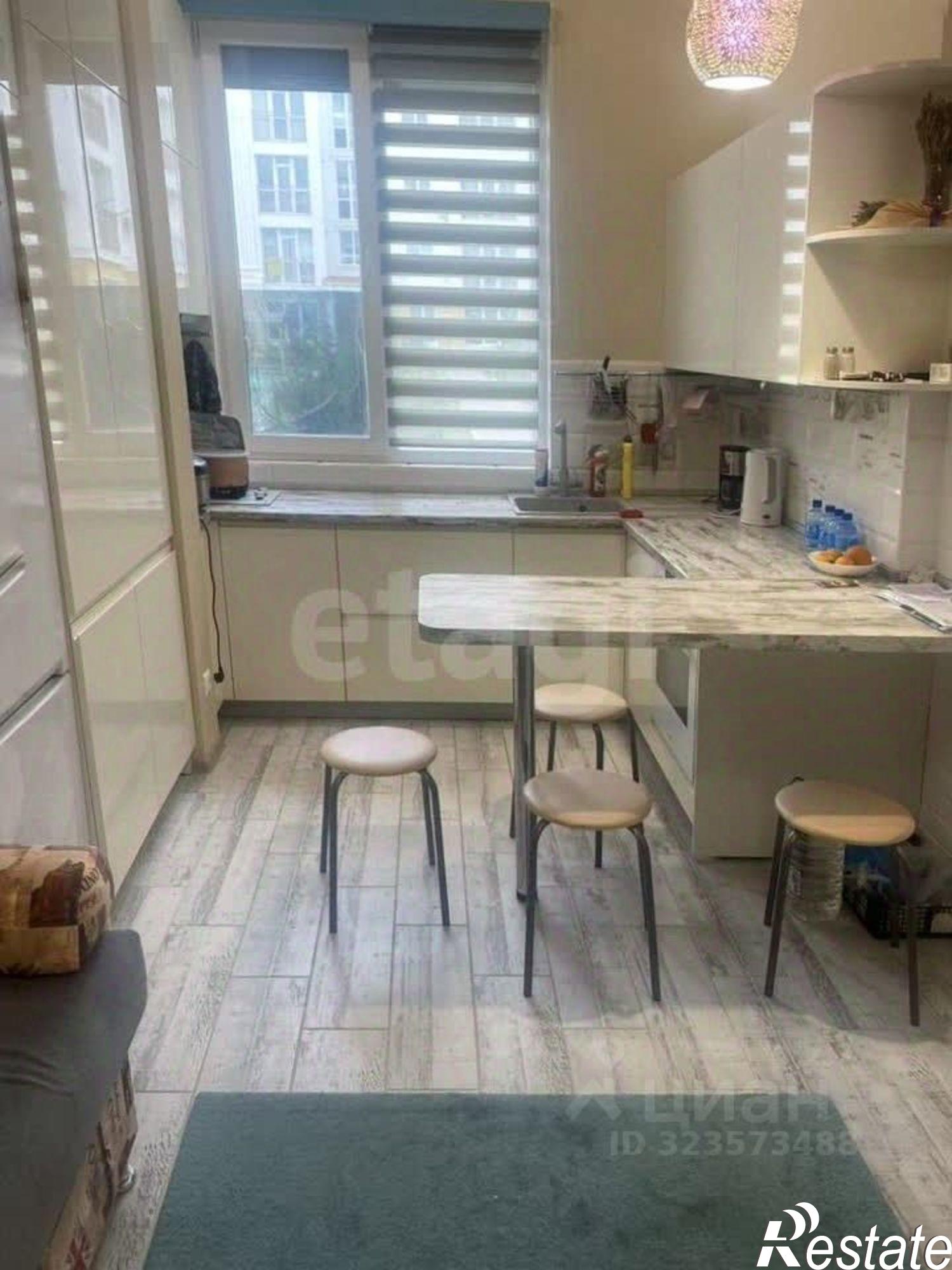 Купить квартиру за 10 500 000 рублей на улица Челнокова, 17 к1