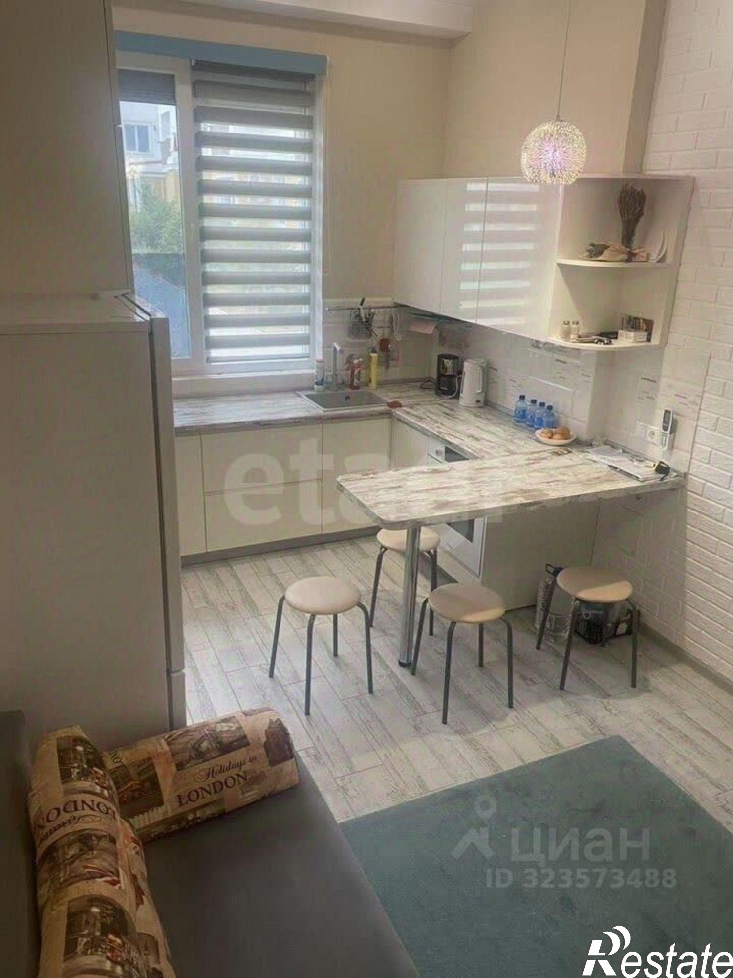 Купить квартиру за 10 500 000 рублей на улица Челнокова, 17 к1