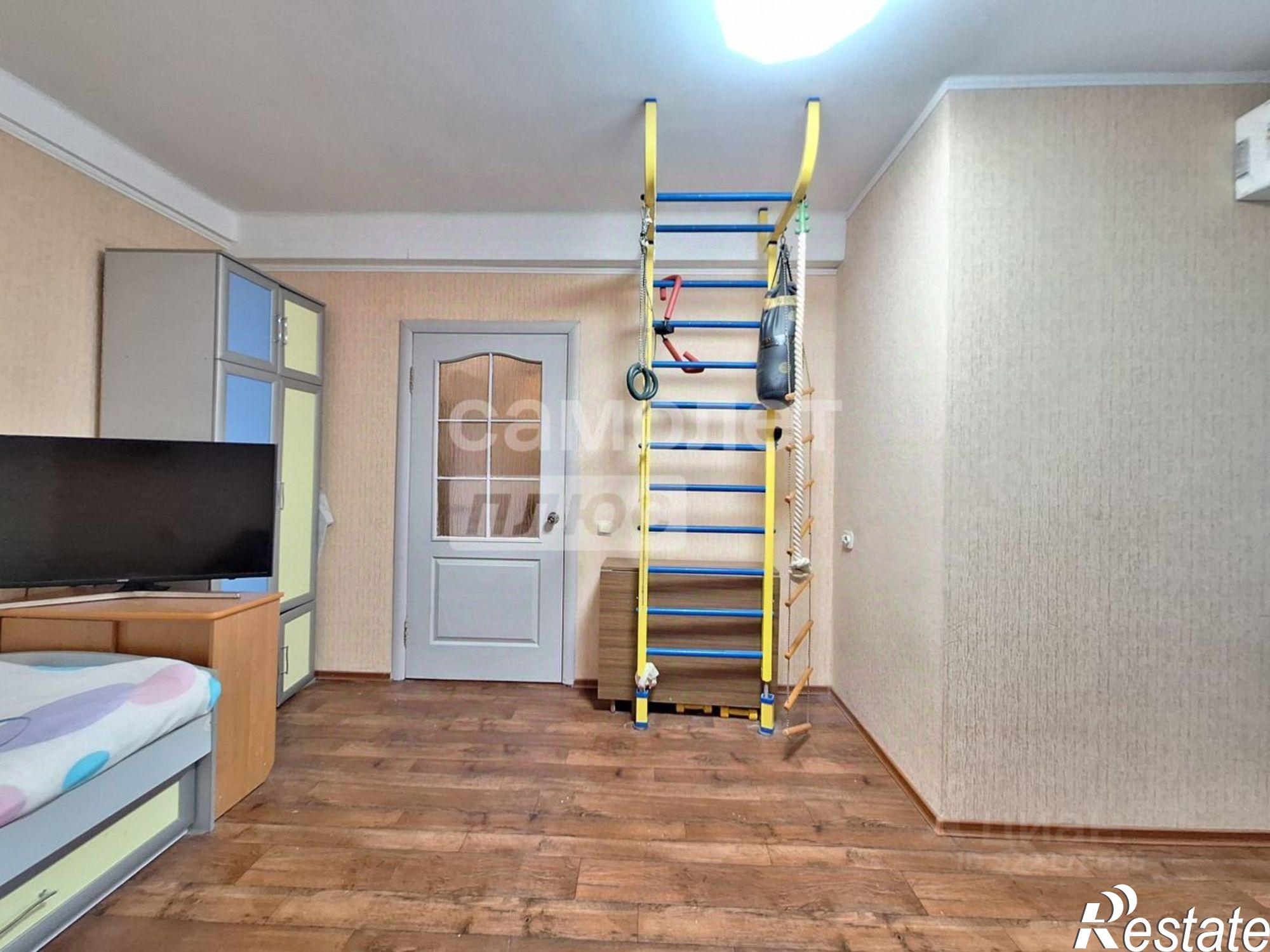 Купить квартиру за 10 200 000 рублей на улица Маршала Геловани, 26