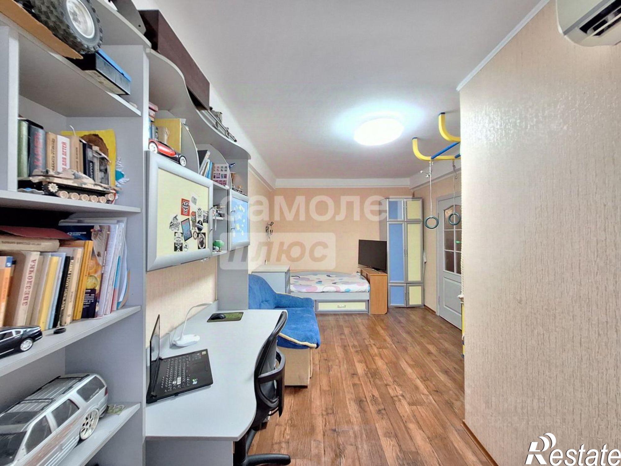 Купить квартиру за 10 200 000 рублей на улица Маршала Геловани, 26