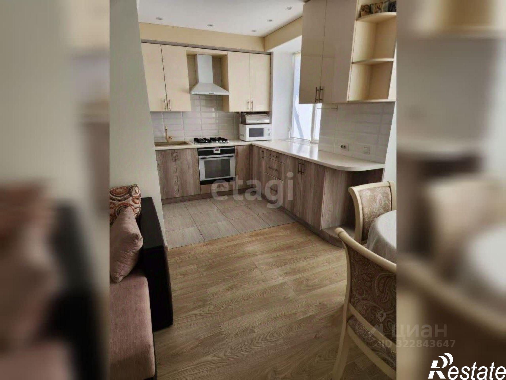 Купить квартиру за 10 000 000 рублей на ул Советская, 1