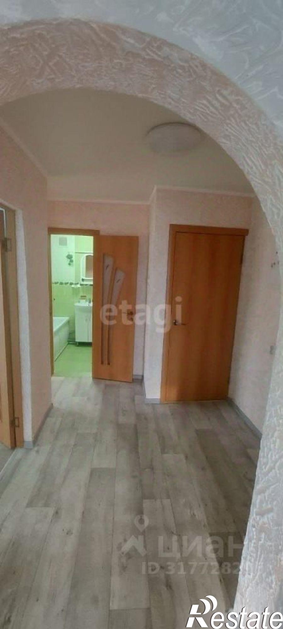 Купить квартиру за 6 000 000 рублей на 2-й микрорайон, 9