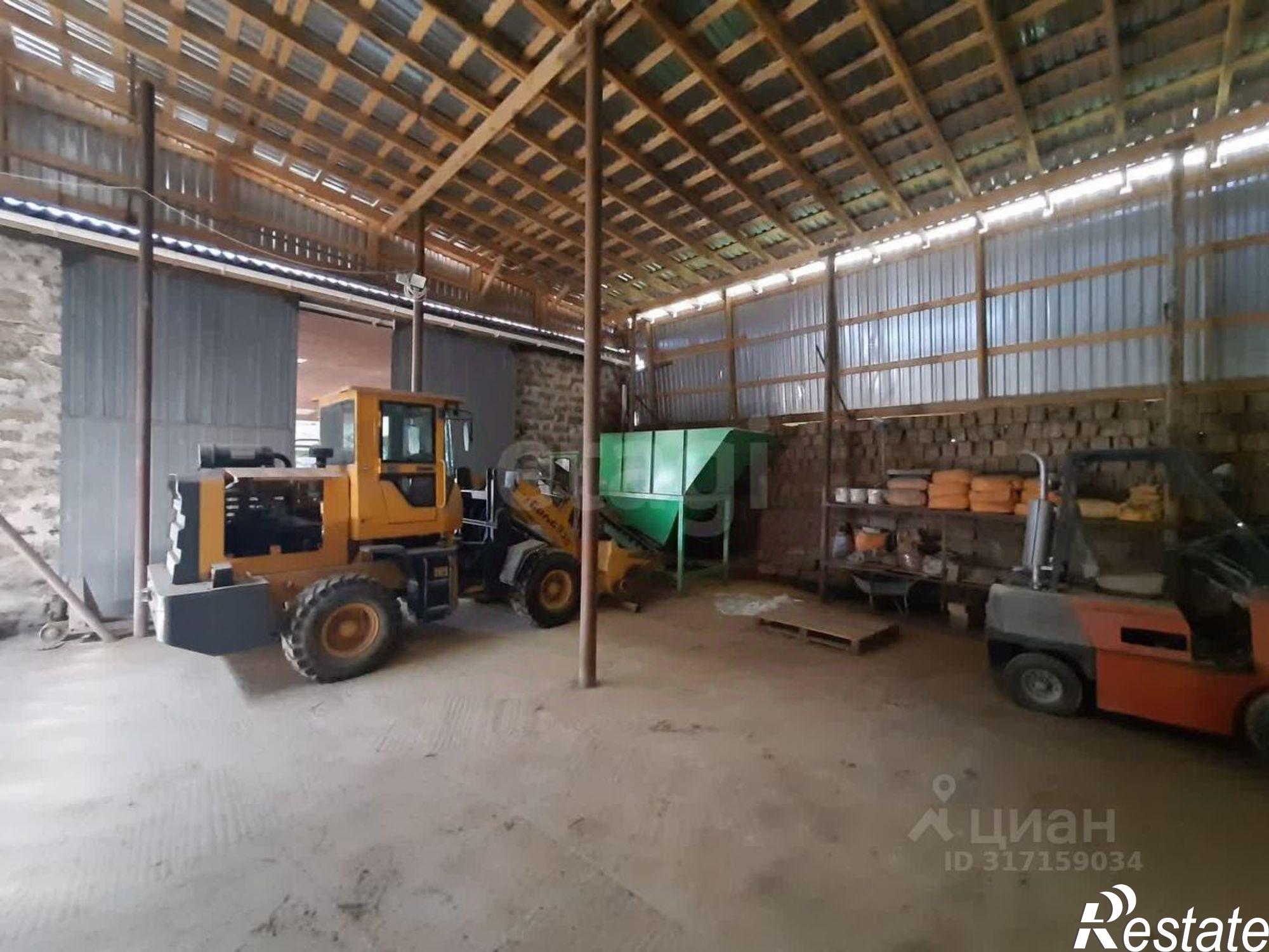 Купить складское помещение за 44 500 500 рублей на ул Солнечная