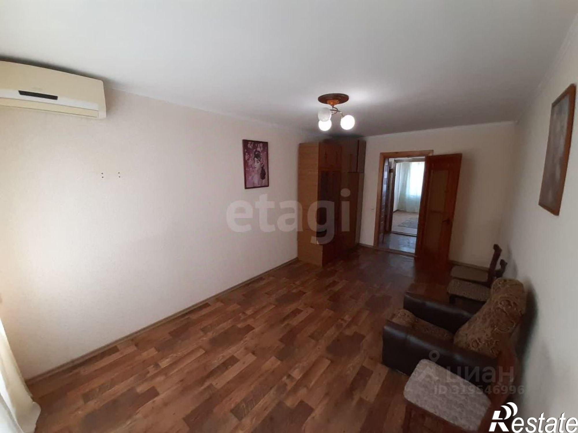 Купить комнату за 3 490 000 рублей на ул Строительная, 19