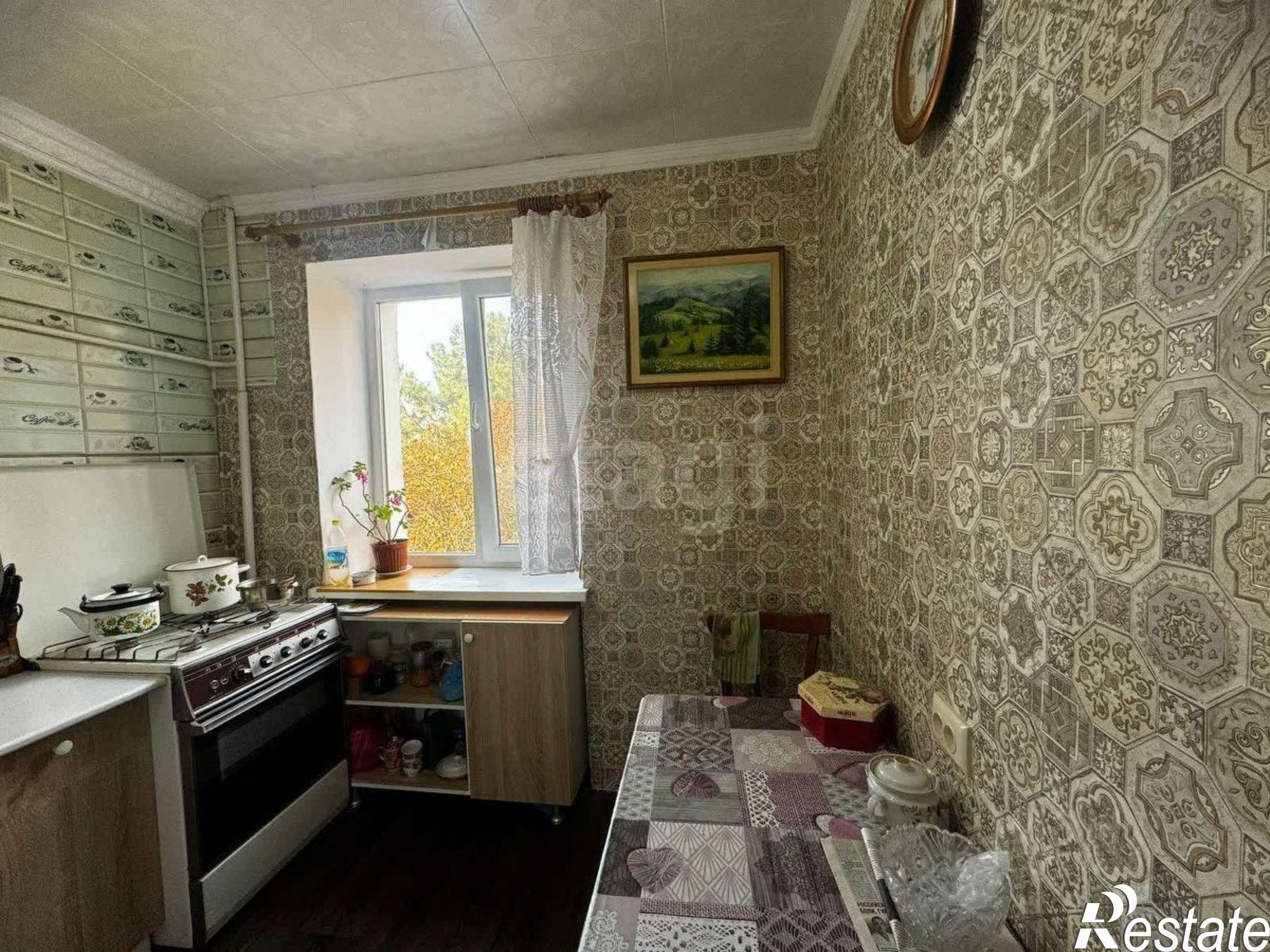 Купить квартиру за 2 400 000 рублей на улица Иванищева, 22