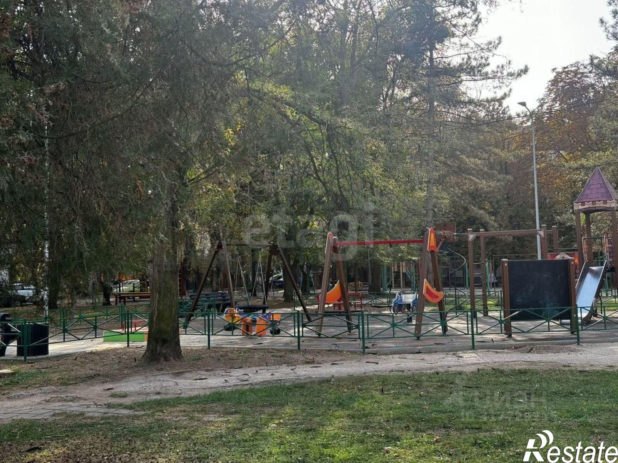 Купить квартиру за 2 400 000 рублей на улица Иванищева, 22