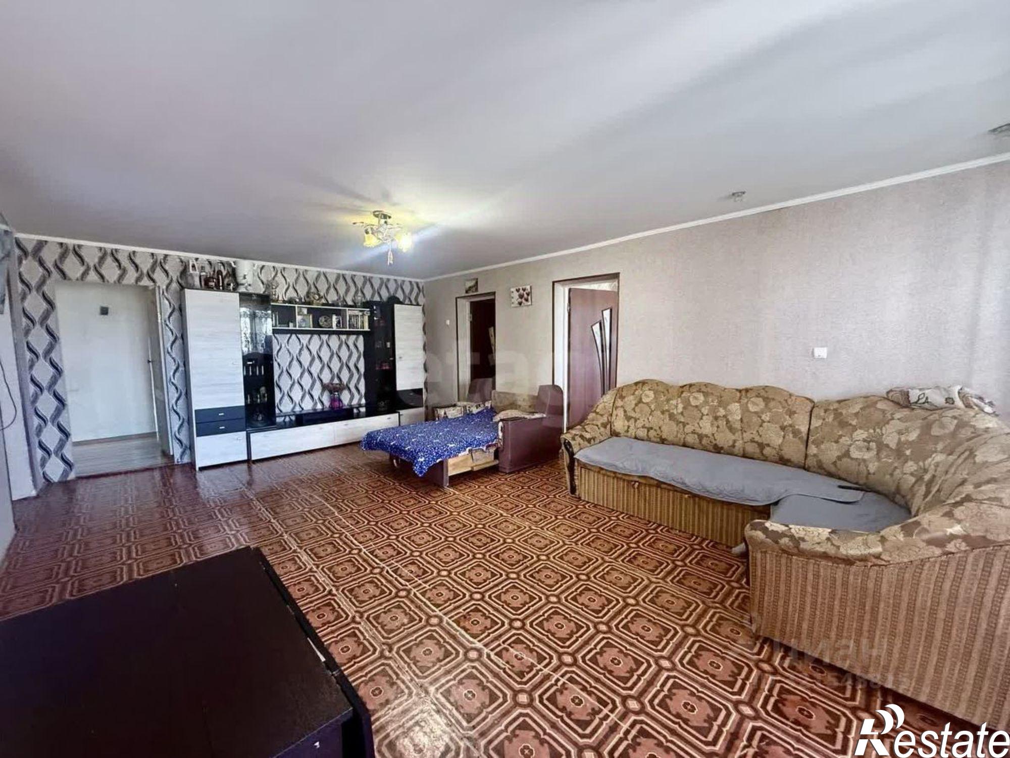 Купить квартиру за 10 000 000 рублей на улица Ивановой, 3