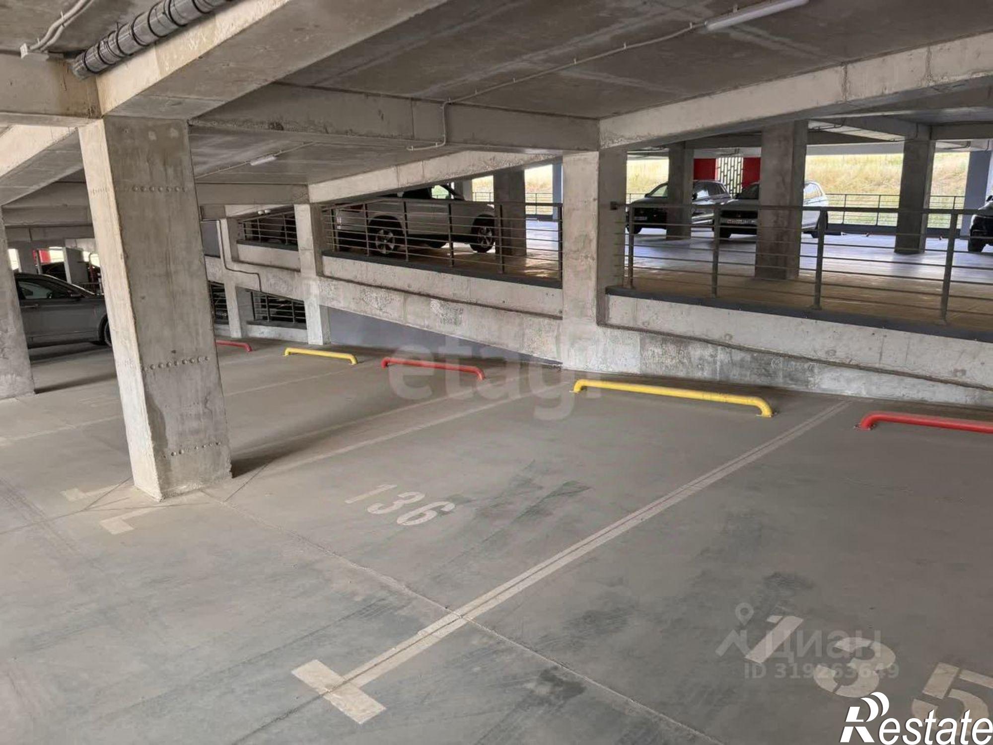 Купить гараж, место в паркинге за 1 000 010 рублей на ул Крымской весны, 2