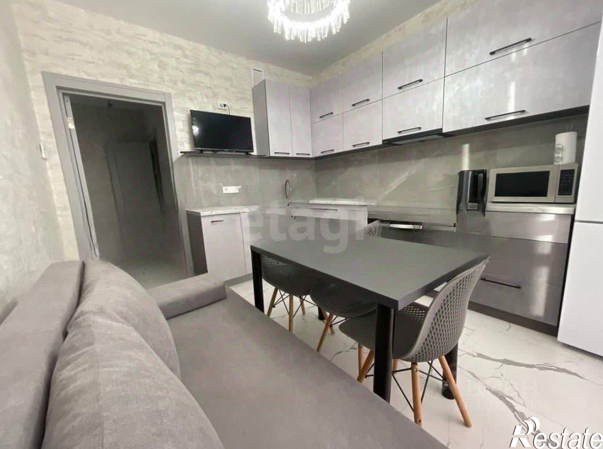 Купить квартиру за 9 500 000 рублей на ул Крымской весны, 2