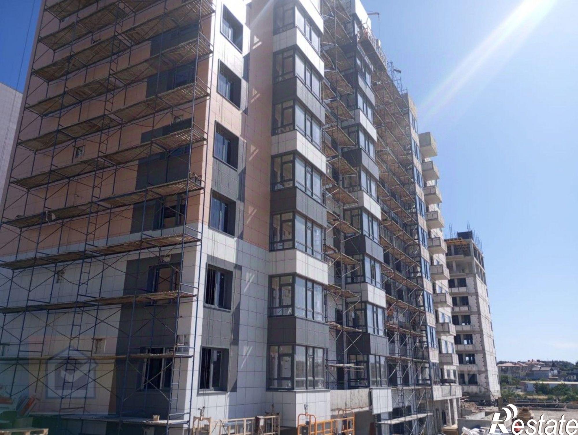 Купить квартиру за 9 340 000 рублей на ул Токарева, 6