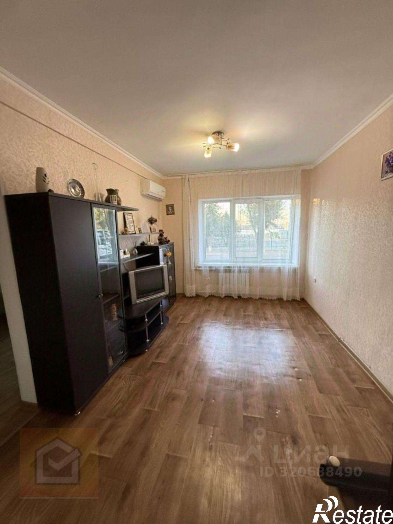 Купить комнату за 3 100 000 рублей на ул Строительная, 8