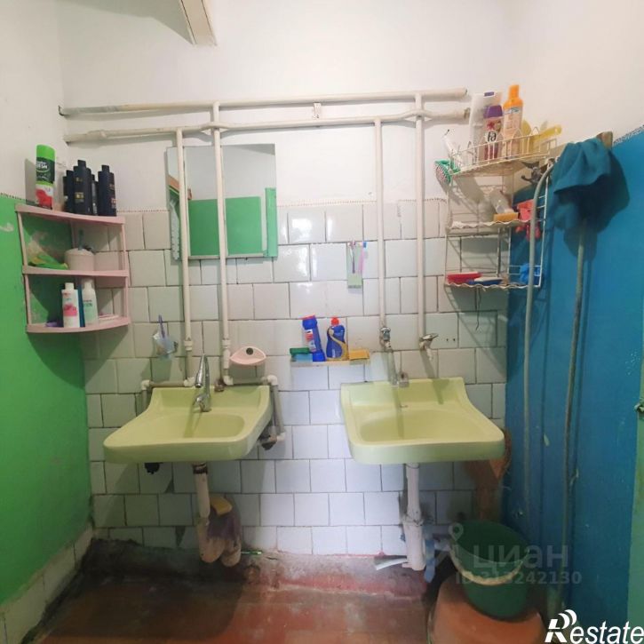 Комната ул Бориса Михайлова, 13,  д. 13