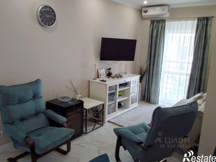 3-комн квартира улица Авроры, 44,  д. 44