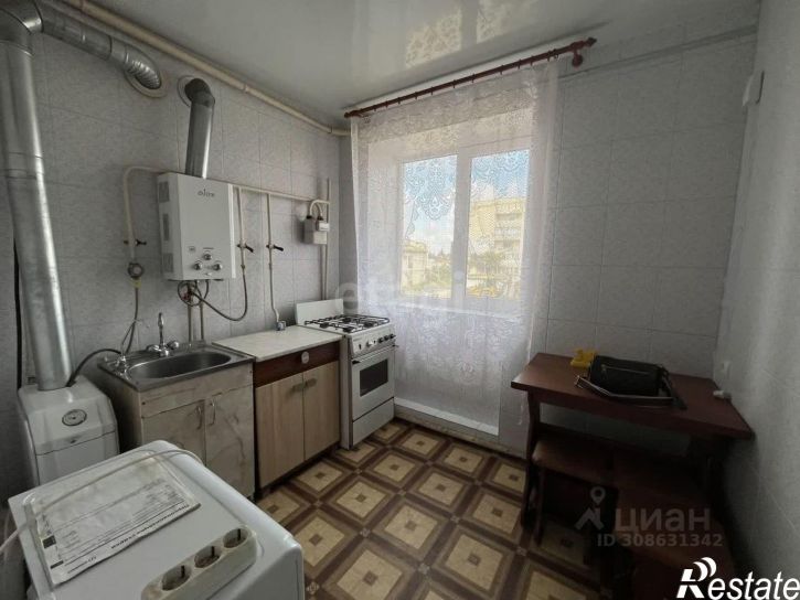 3-комн квартира улица Гайнутдинова, 2,  д. 2