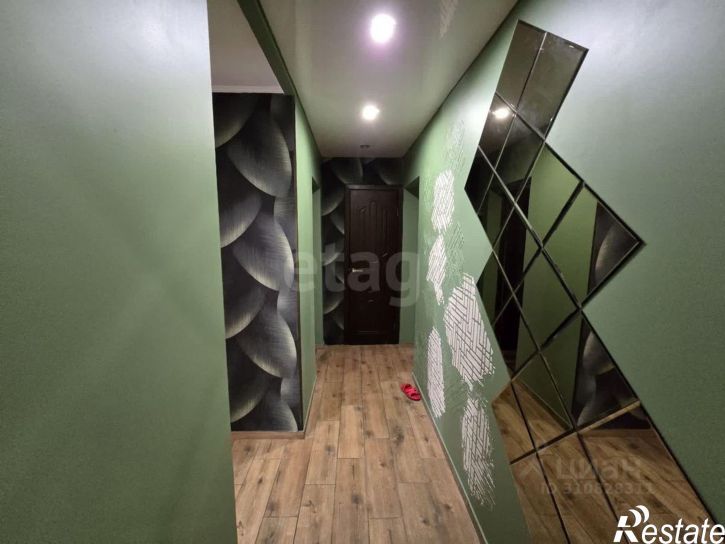 2-комн квартира Строительная улица, 19,  д. 19