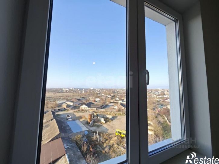 2-комн квартира Центральная улица, 1,  д. 1