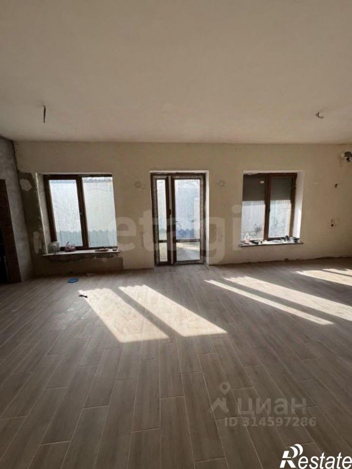 Торговое помещение улица Марченко, 2Е,  д. 2Е