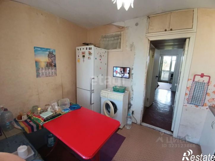 3-комн квартира улица Революции, 12,  д. 12